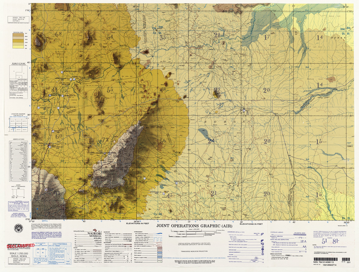 (image for) NA-37-14: Isiolo, Kenya, 1967, printed 2000 - Click Image to Close